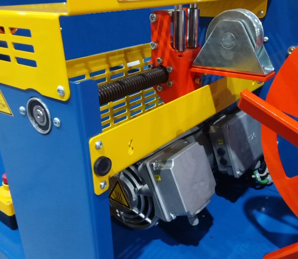 Loimex REL18 — for automatically lay the cable on the drum for D17 or D18